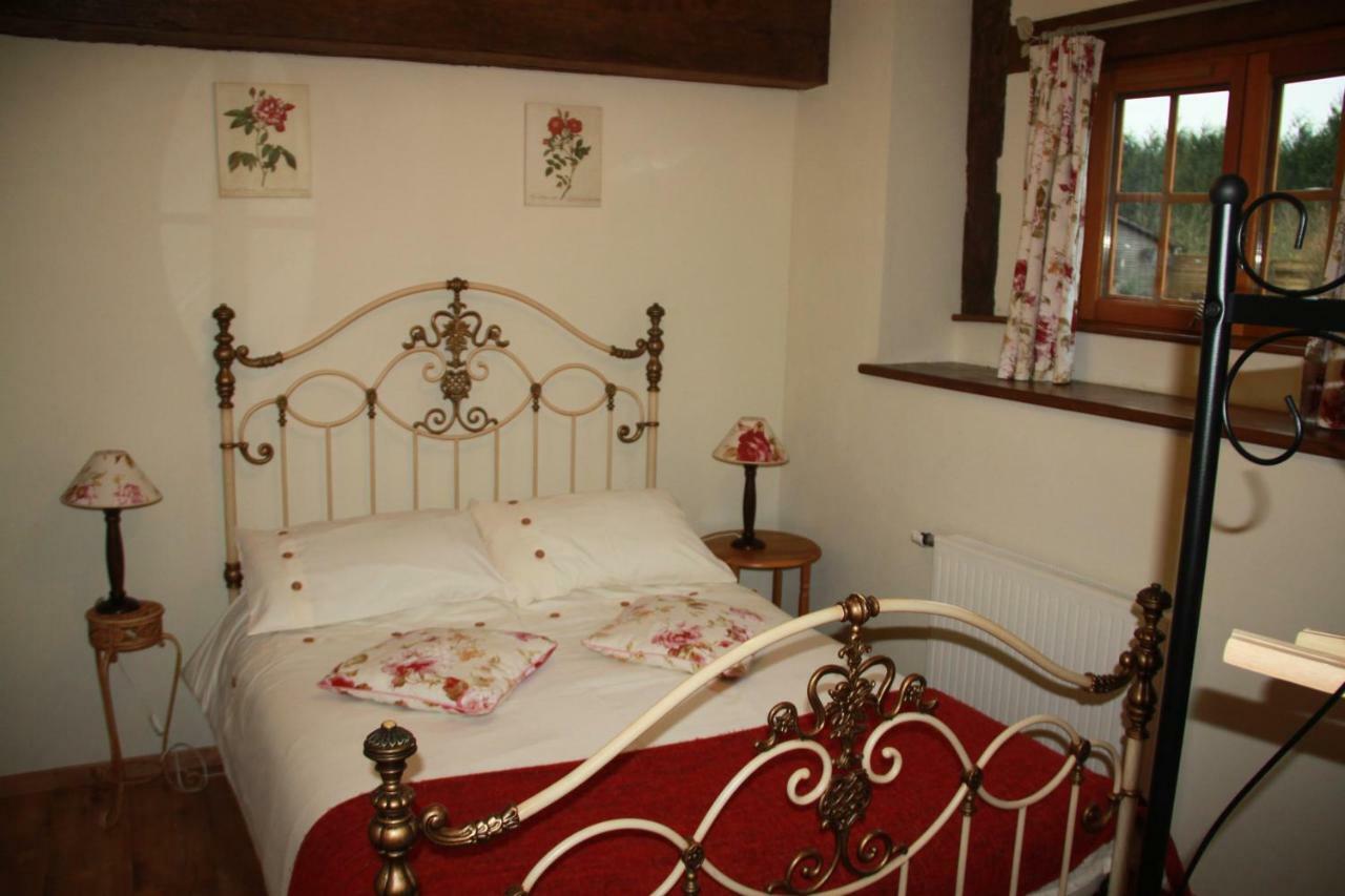 Chambres D'Hotes La Difference-Le Pressoir Rouelle Esterno foto